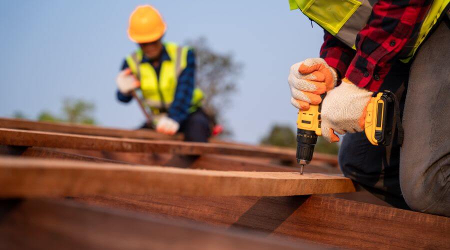 Professional residential roofers in Camp Murray, WA